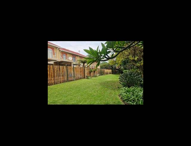 3 BEDROOM DUPLEX SOLD IN MAGALIESKRUIN